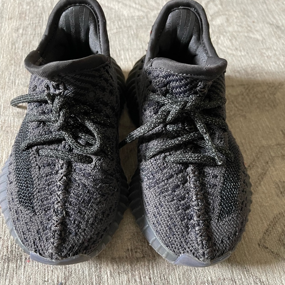 adidas Yeezy Boost 350 V2 toddler
